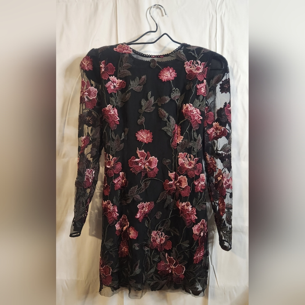 Nasty gal dress size small